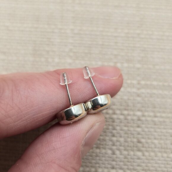 Sterling Silver Unique Round Cubic Zirconia Stud Earrings A5757 - Picture 4 of 7